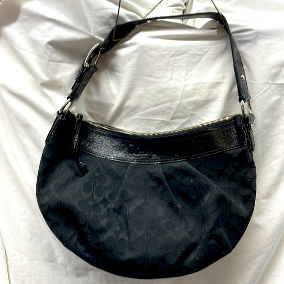 Coach faux leather and canvas shoulder bag 16x14 - Picture 3 of 10